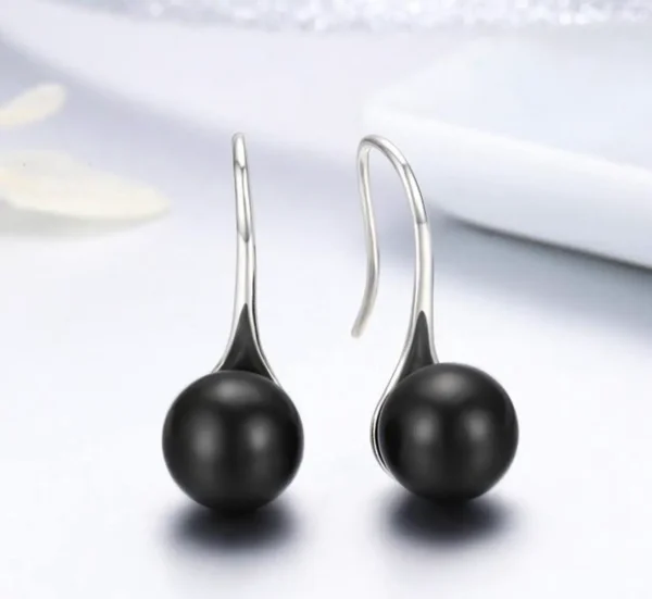 Women Sterling Silver Earrings Temperament Shell Beads Pearl Earrings Black - Image 4